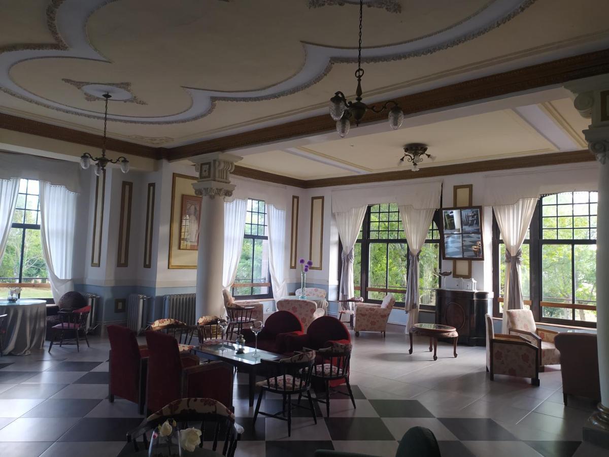 Balneario De Corconte Ξενοδοχείο Cabanas de Virtus Εξωτερικό φωτογραφία